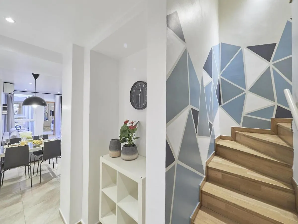 Duplex Sagrada Familia 2 Apartment Barcelona